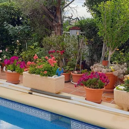 Carmen Costa Blanca Apartman *